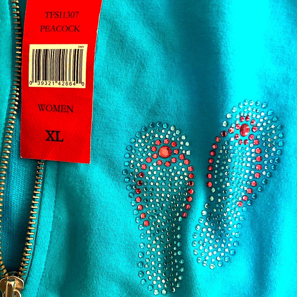 Adorable Two piece peacock blue hooded short sleeves and shorts new with tags